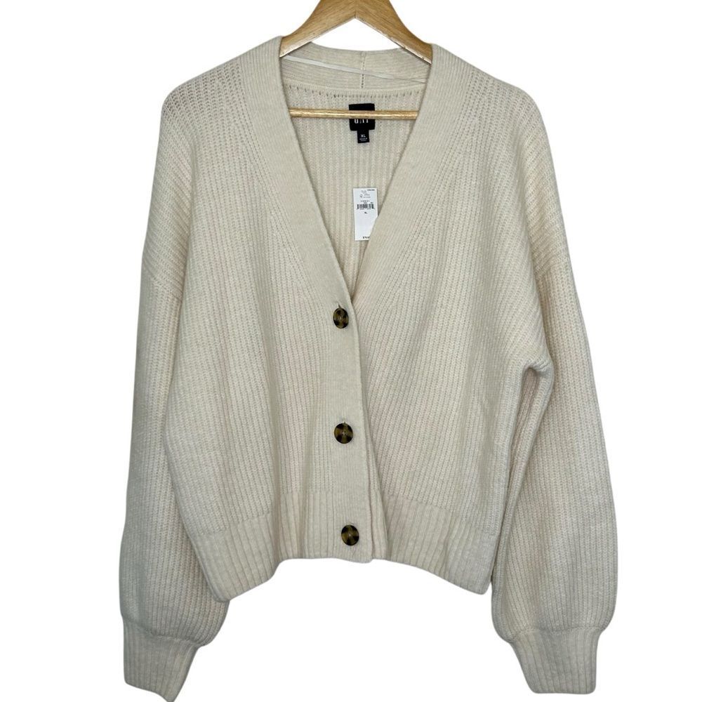 NWT Gap Cozy Cream Button-Up Cardigan size xlarge